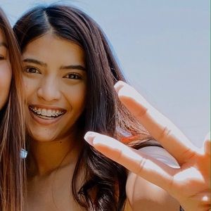 Meet your Posher, Rostana